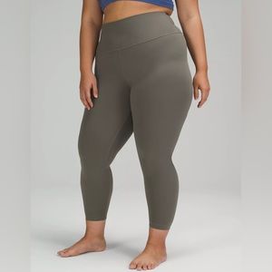 Black lululemon Align High-Rise Pant 25"